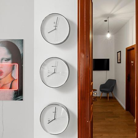 Nest Boutique Hostel Bucharest Luaran gambar