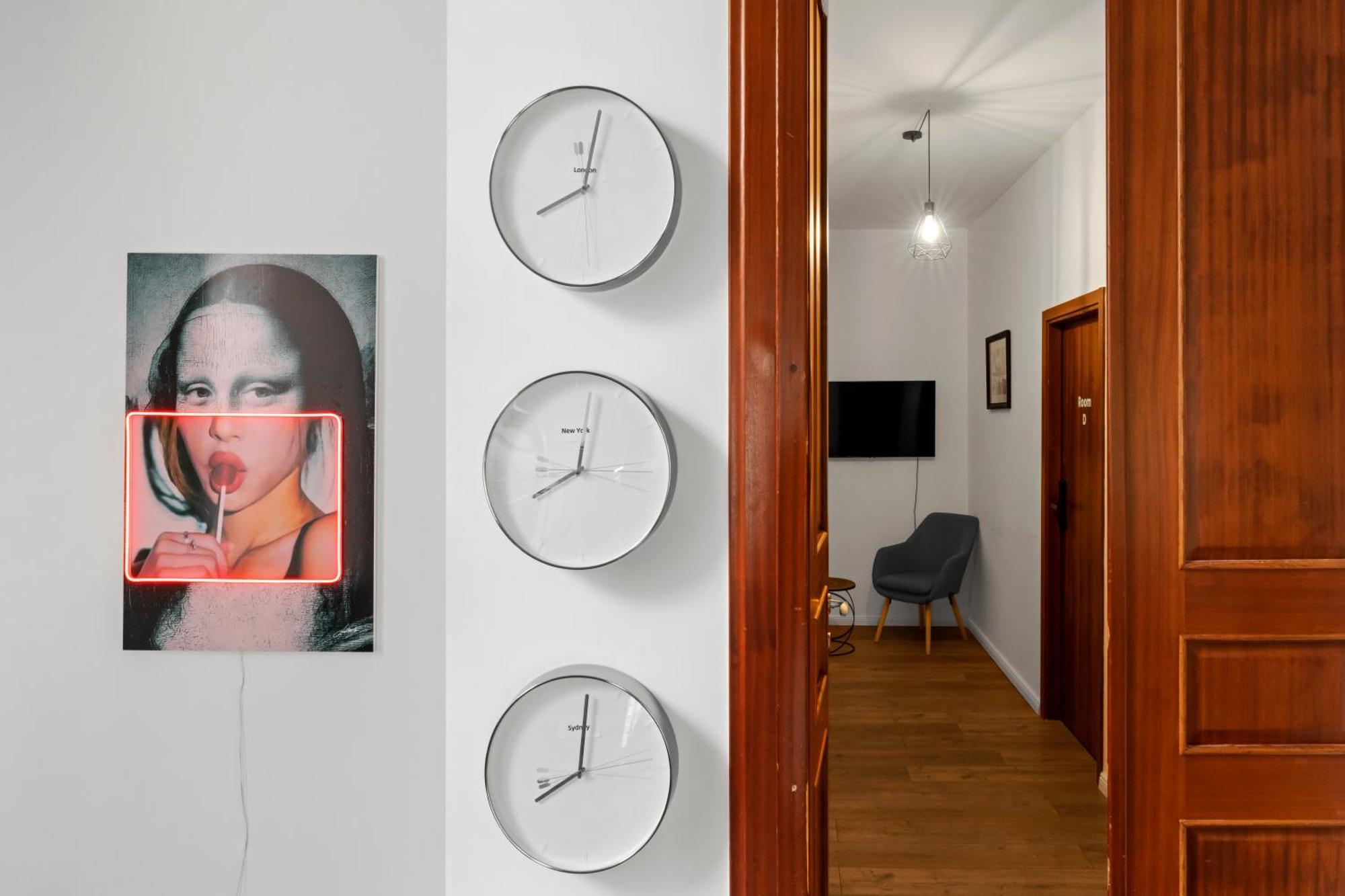 Nest Boutique Hostel Bucharest Luaran gambar
