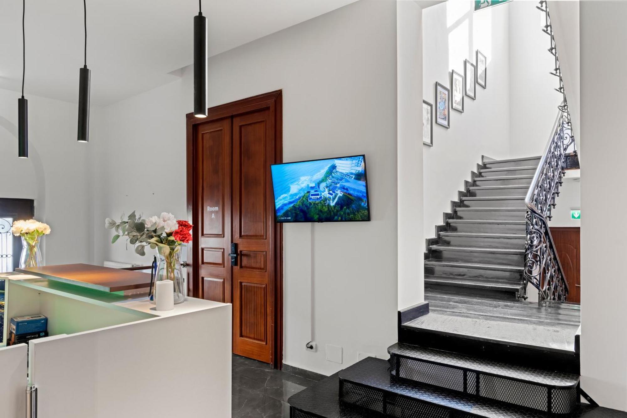 Nest Boutique Hostel Bucharest Luaran gambar