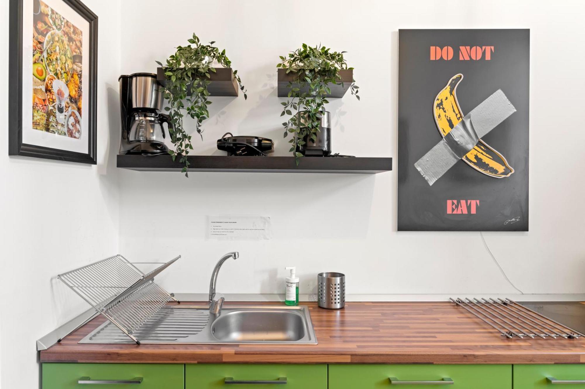 Nest Boutique Hostel Bucharest Luaran gambar